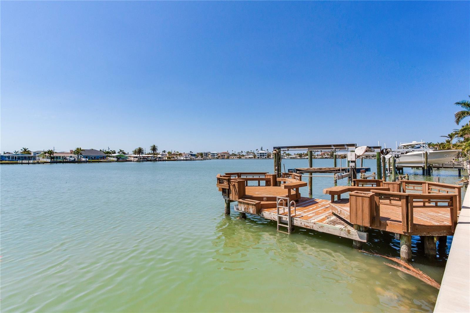 16353 REDINGTON DR, REDINGTON BEACH, FL, 33708