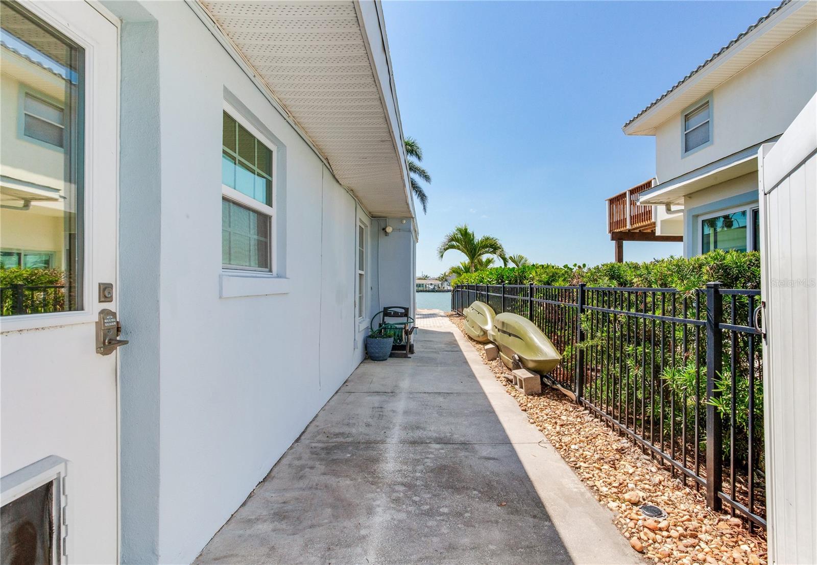 16353 REDINGTON DR, REDINGTON BEACH, FL, 33708