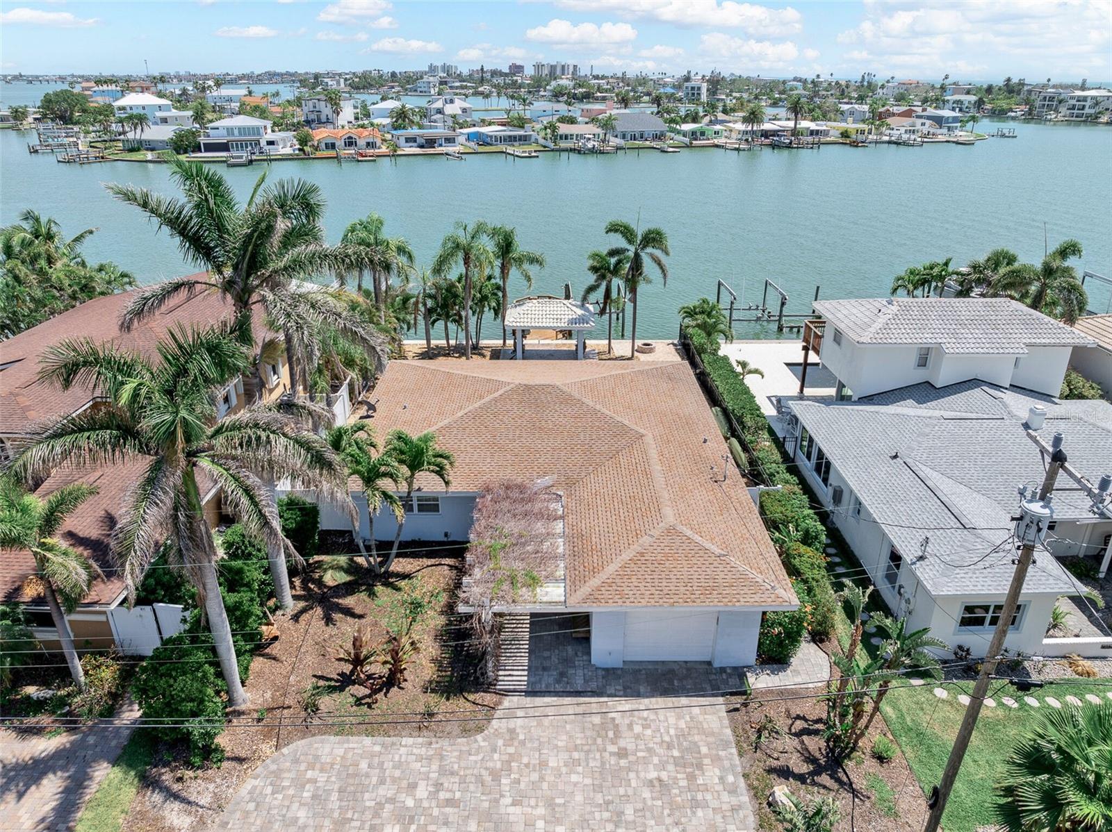 16353 REDINGTON DR, REDINGTON BEACH, FL, 33708