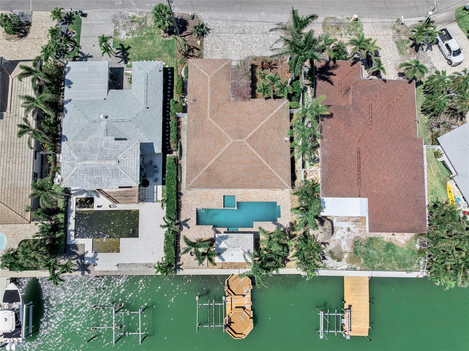 16353 REDINGTON DR, REDINGTON BEACH, FL, 33708