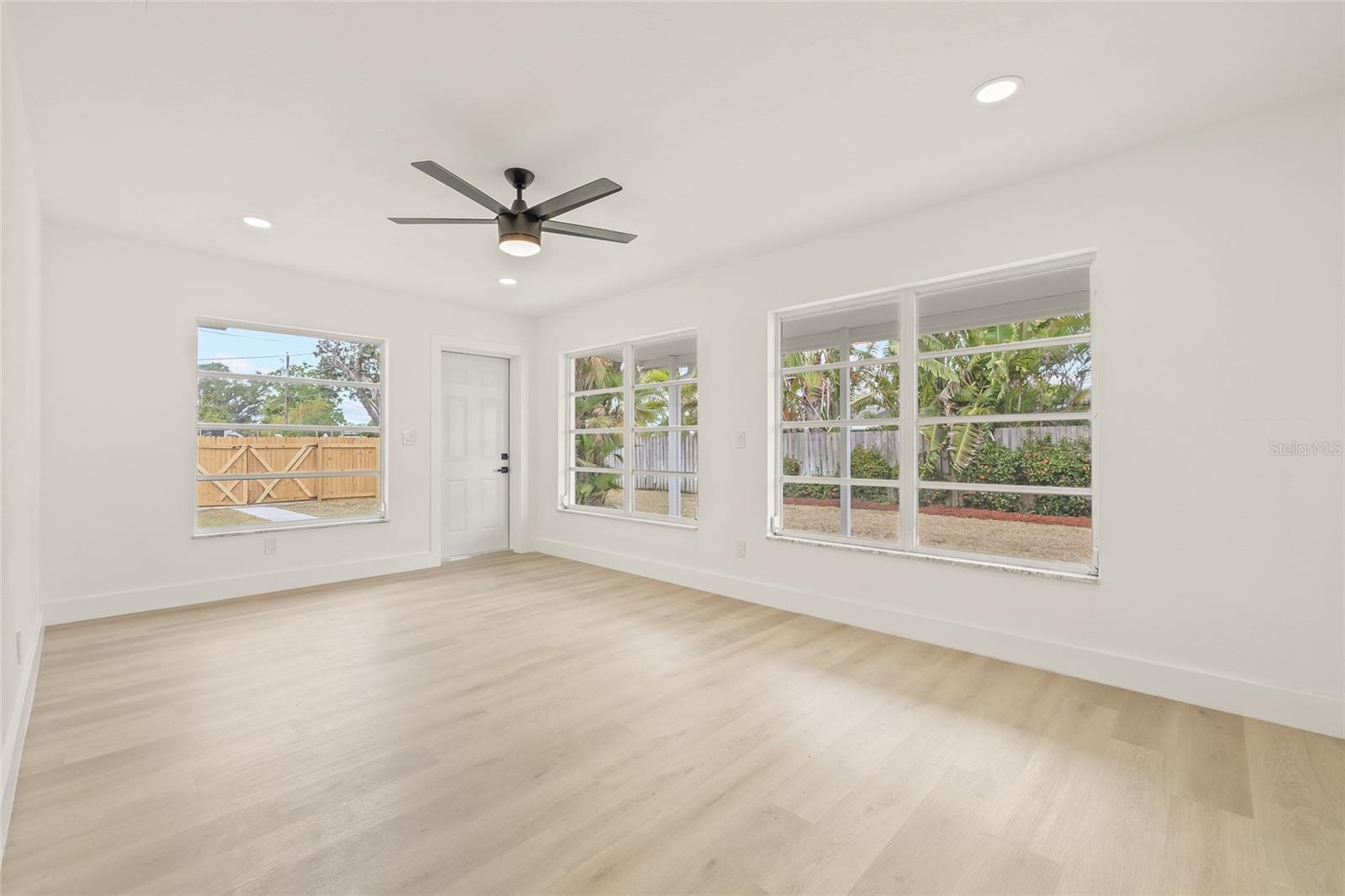 5893 32ND AVE N, ST PETERSBURG, FL, 33710