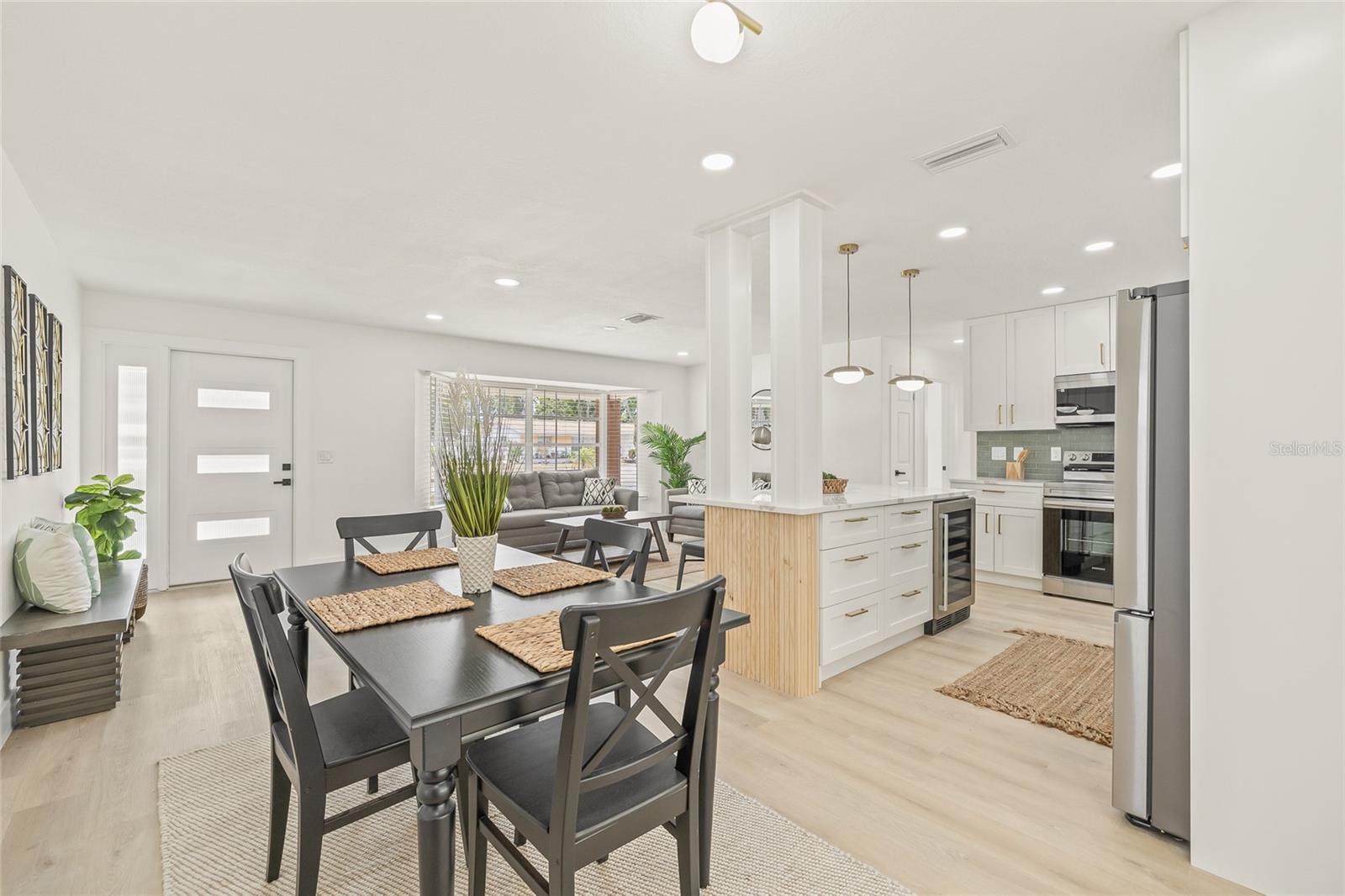 5893 32ND AVE N, ST PETERSBURG, FL, 33710