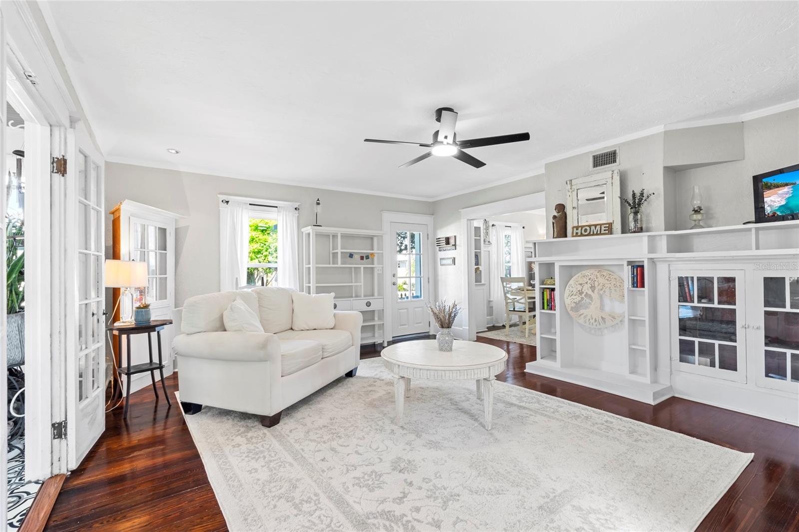 701 14TH ST N, ST PETERSBURG, FL, 33705