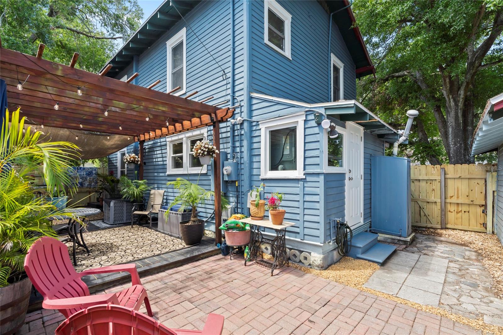 701 14TH ST N, ST PETERSBURG, FL, 33705