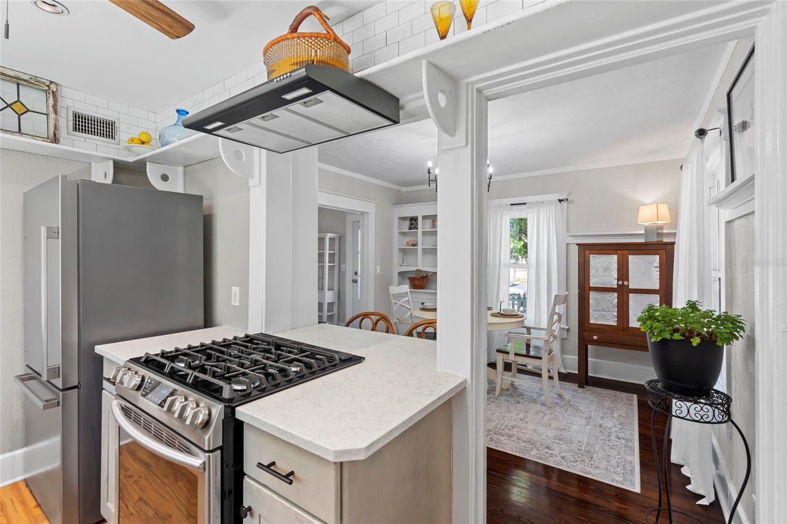 701 14TH ST N, ST PETERSBURG, FL, 33705