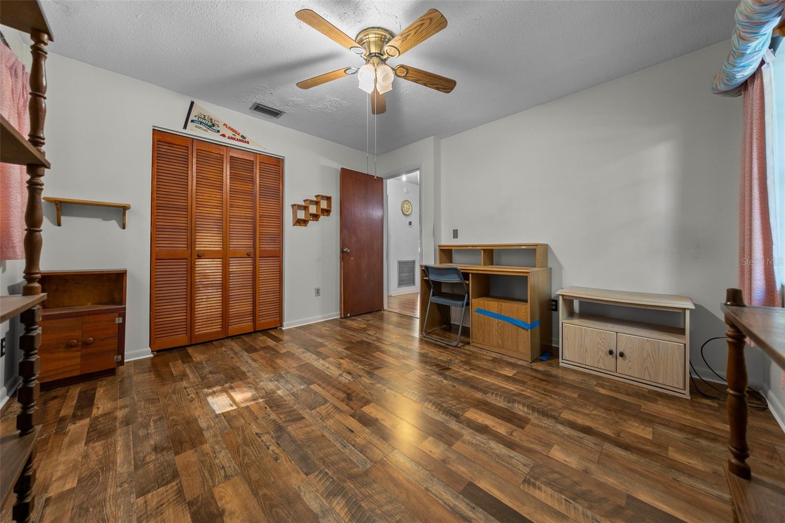 16571 SE 95TH STREET RD, OCKLAWAHA, FL, 32179