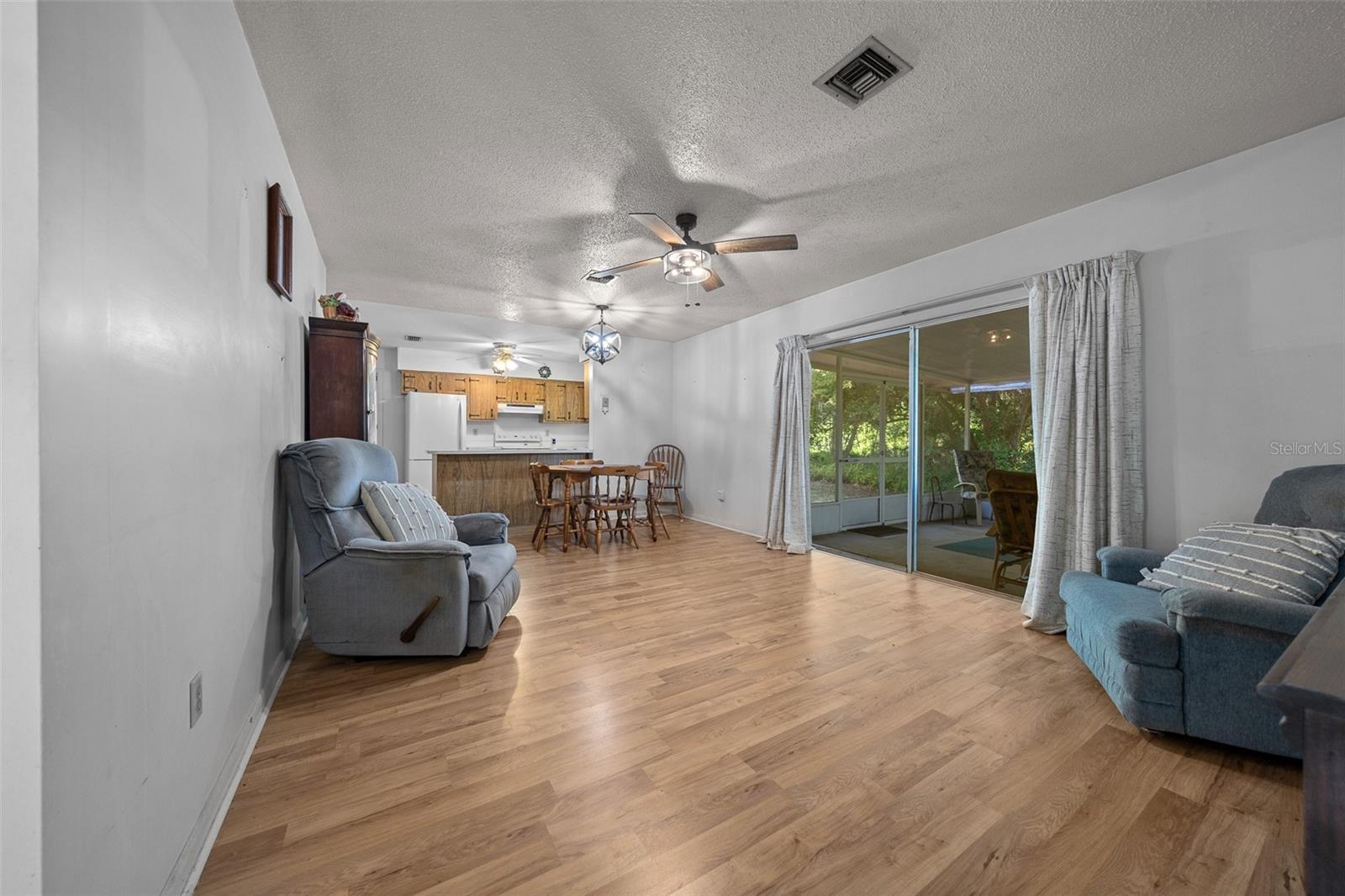 16571 SE 95TH STREET RD, OCKLAWAHA, FL, 32179