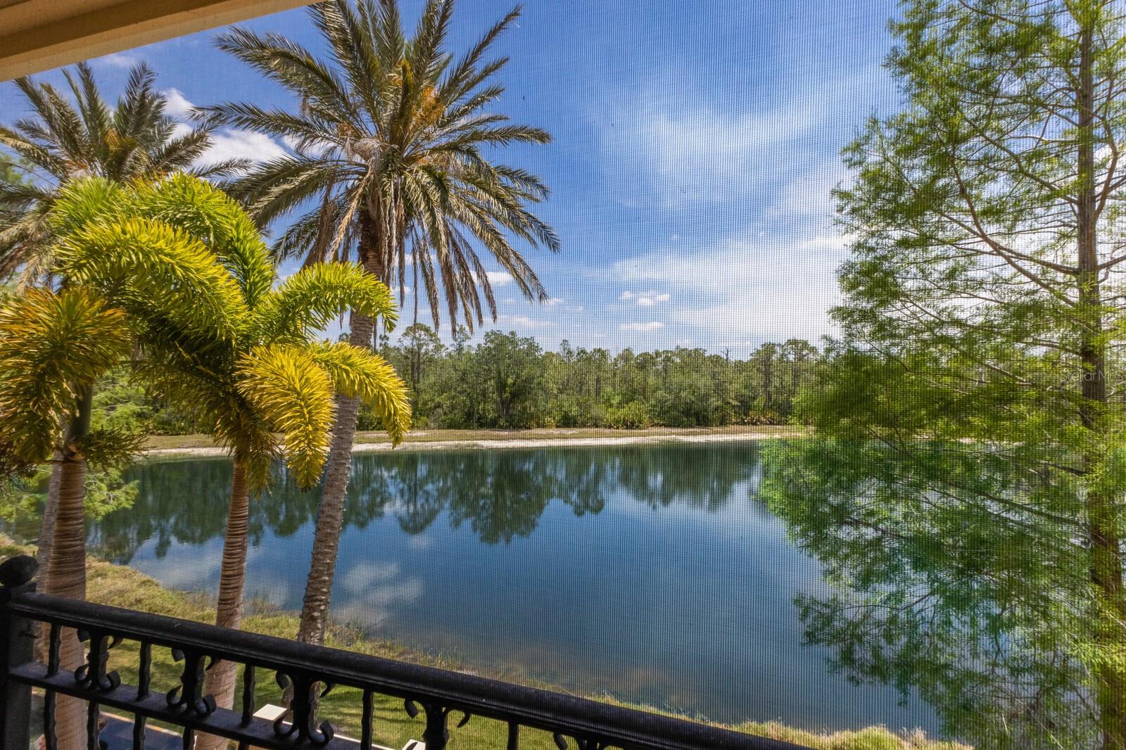 A4649758 Property Photo