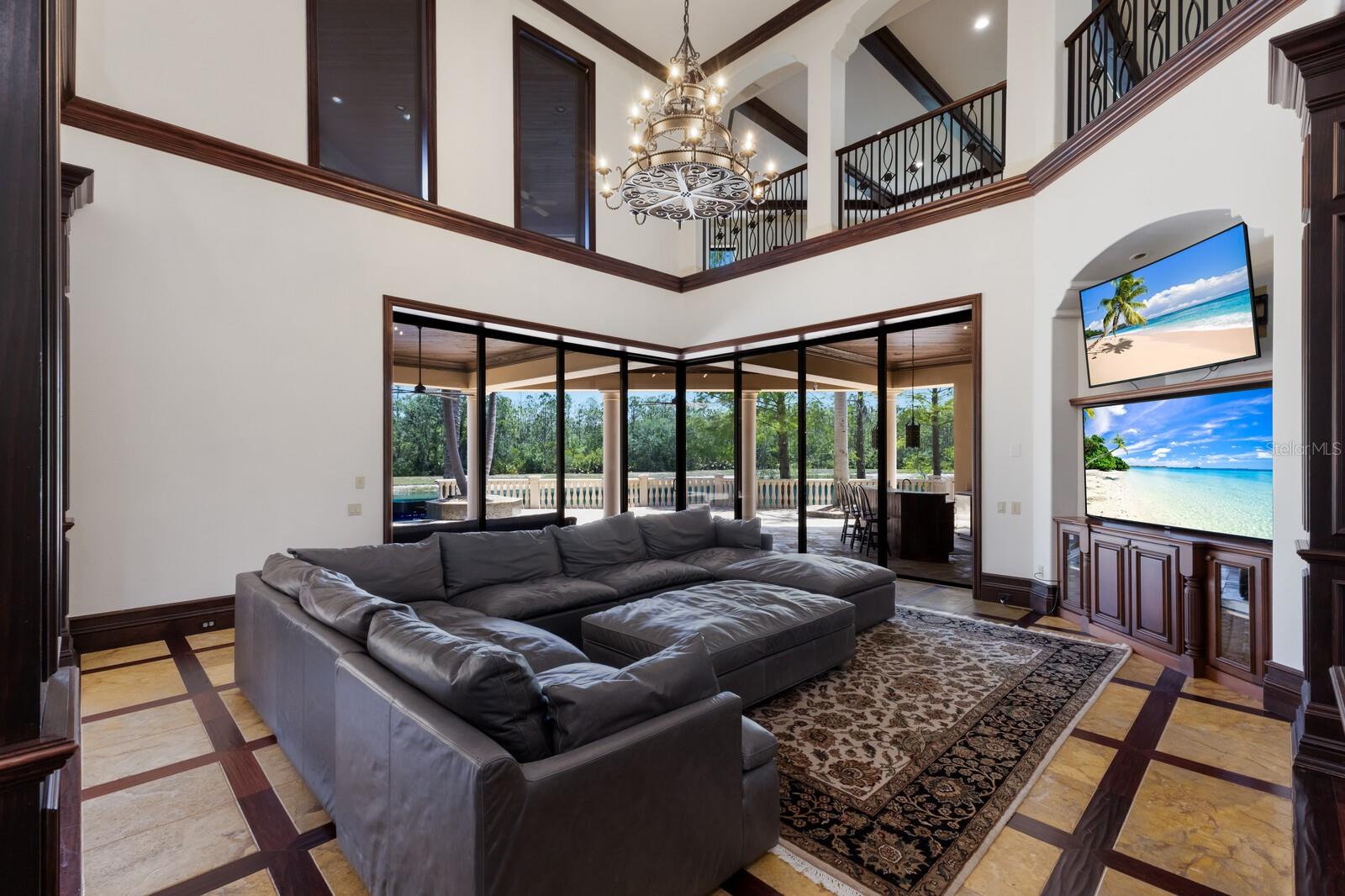 A4649758 Property Photo