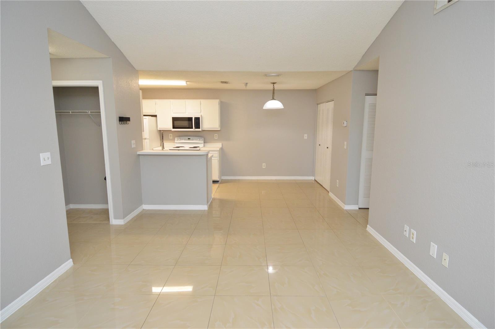 10263 GANDY BLVD N #2112, ST PETERSBURG, FL, 33702