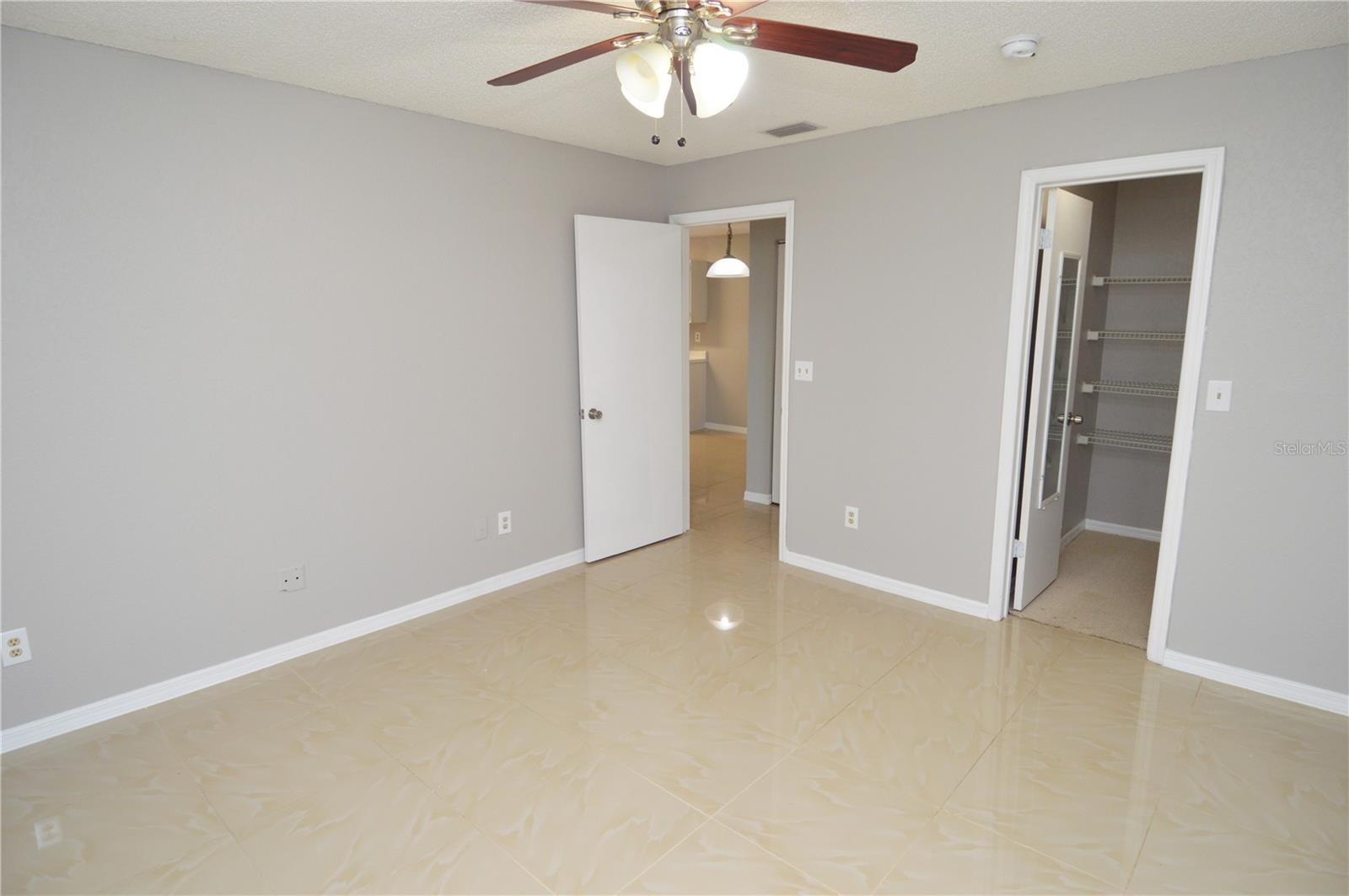 10263 GANDY BLVD N #2112, ST PETERSBURG, FL, 33702