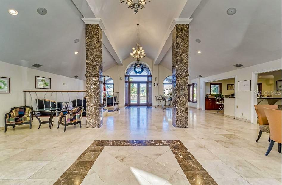 10263 GANDY BLVD N #2112, ST PETERSBURG, FL, 33702