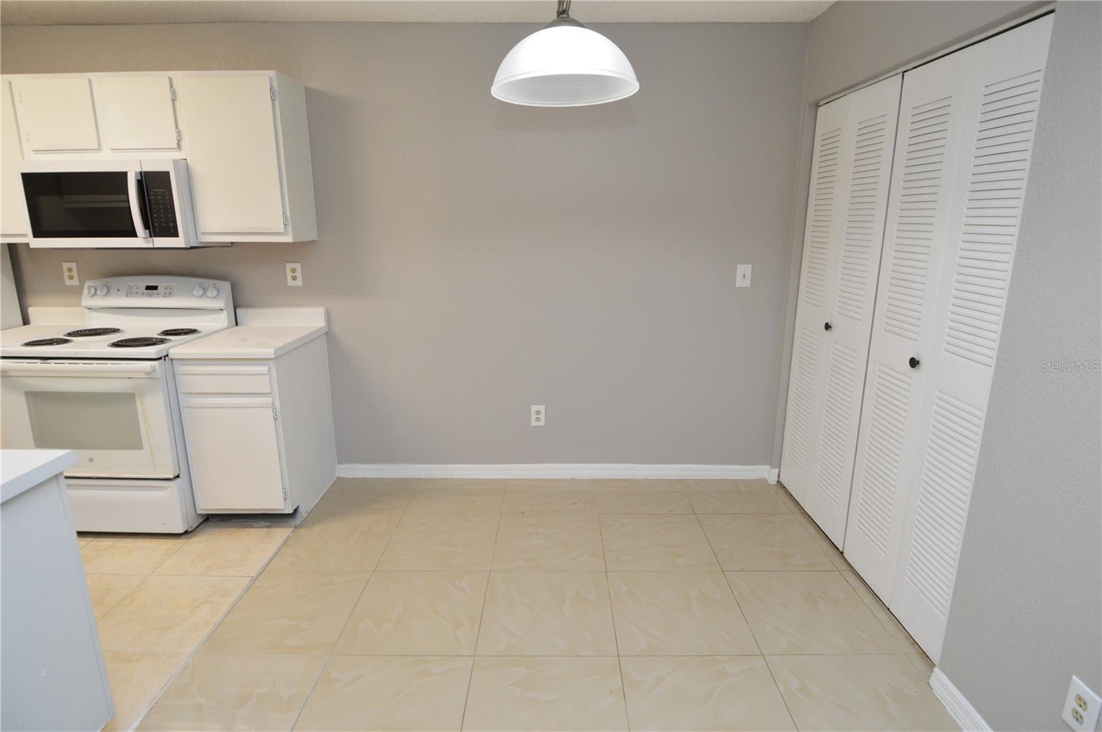10263 GANDY BLVD N #2112, ST PETERSBURG, FL, 33702