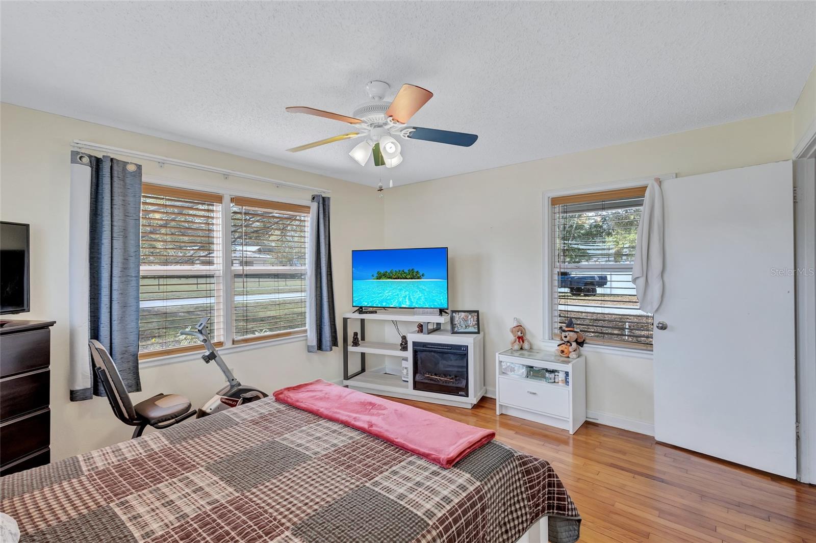 1984 TROTTER RD, LARGO, FL, 33774