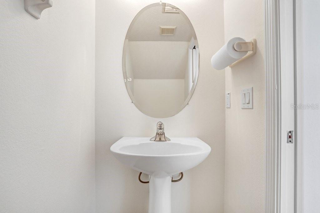 2050 PARK CRESCENT DR, LAND O LAKES, FL, 34639