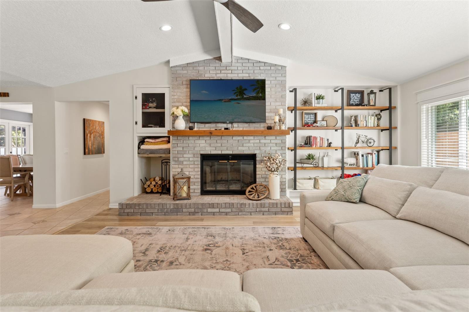 11709 ROLLING OAKS LN, TAMPA, FL, 33618