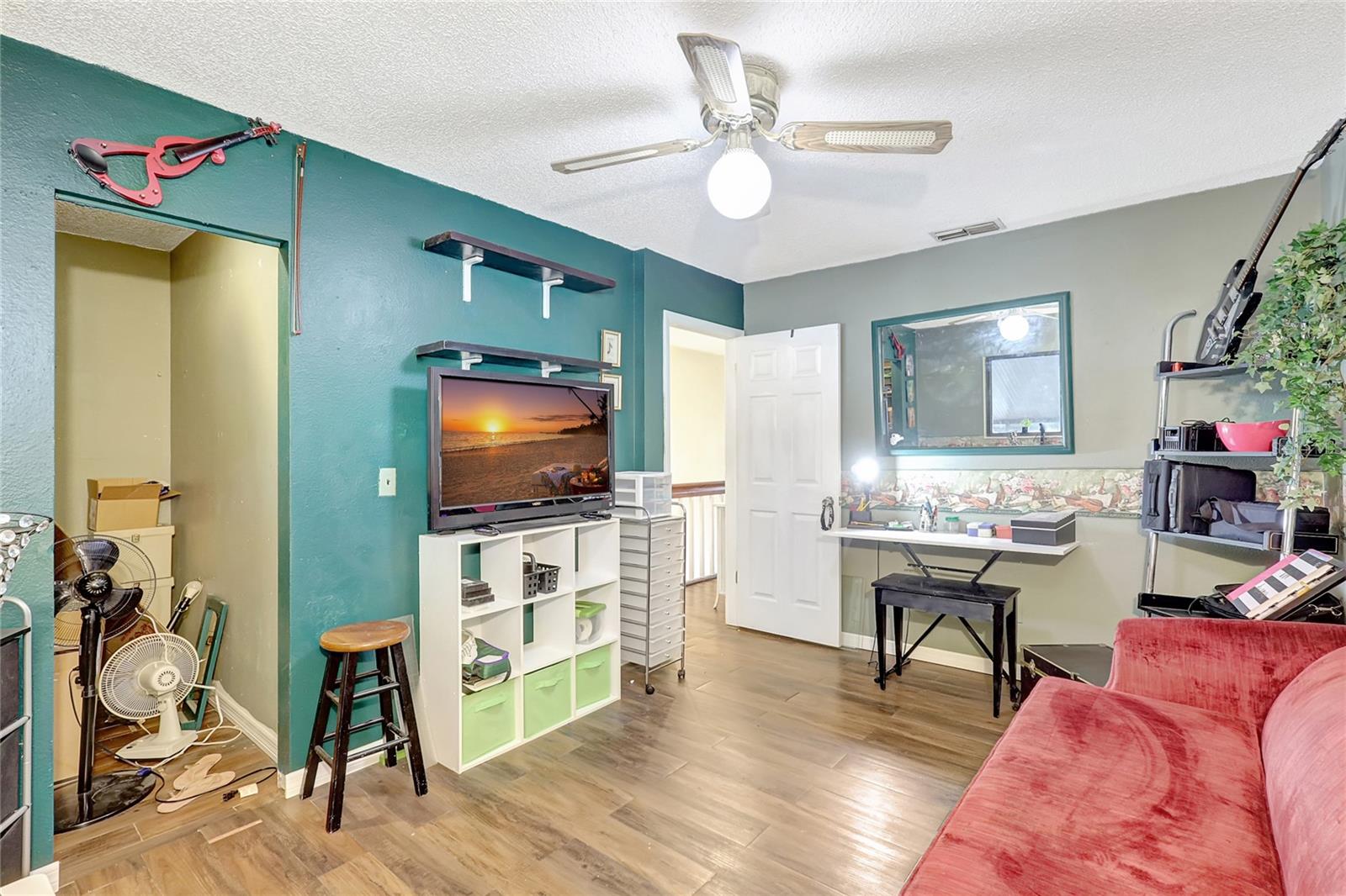 2811 S PINES DR #15, LARGO, FL, 33771