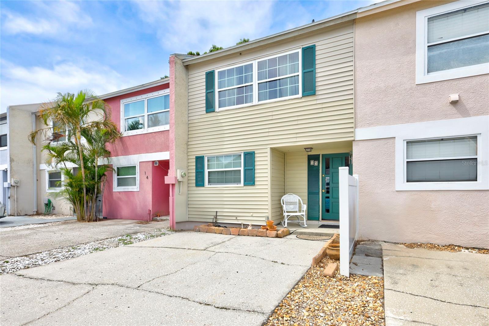 2811 S PINES DR #15, LARGO, FL, 33771