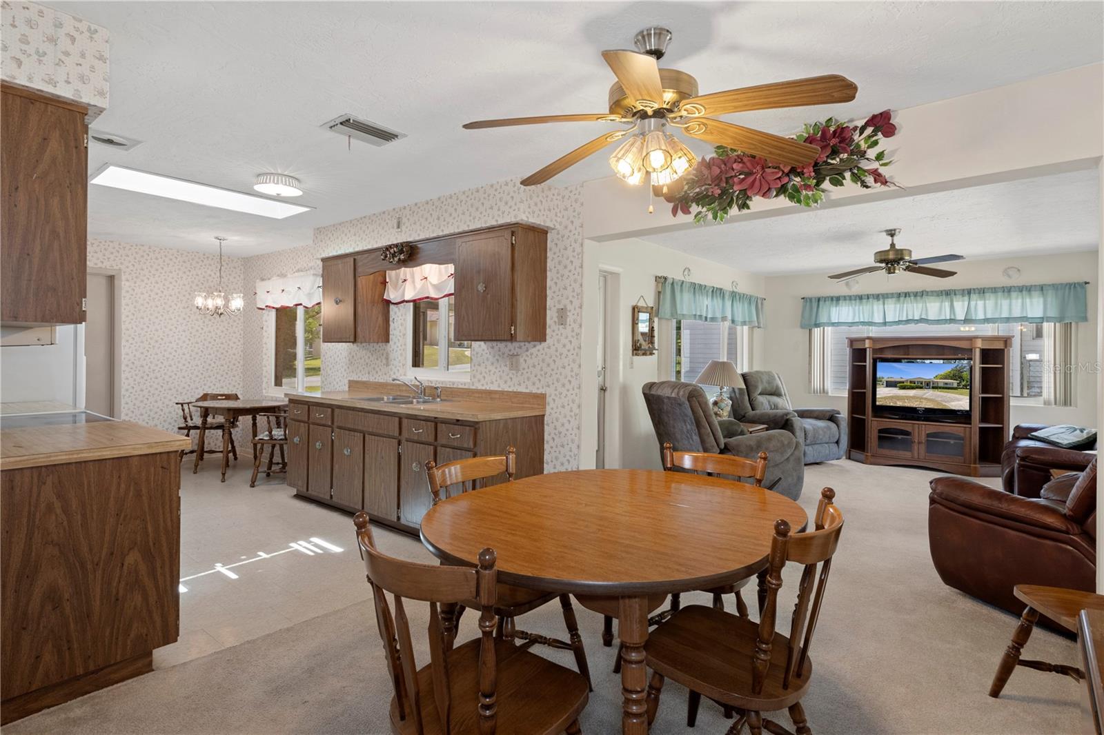 80 ROOSEVELT BLVD, BEVERLY HILLS, FL, 34465