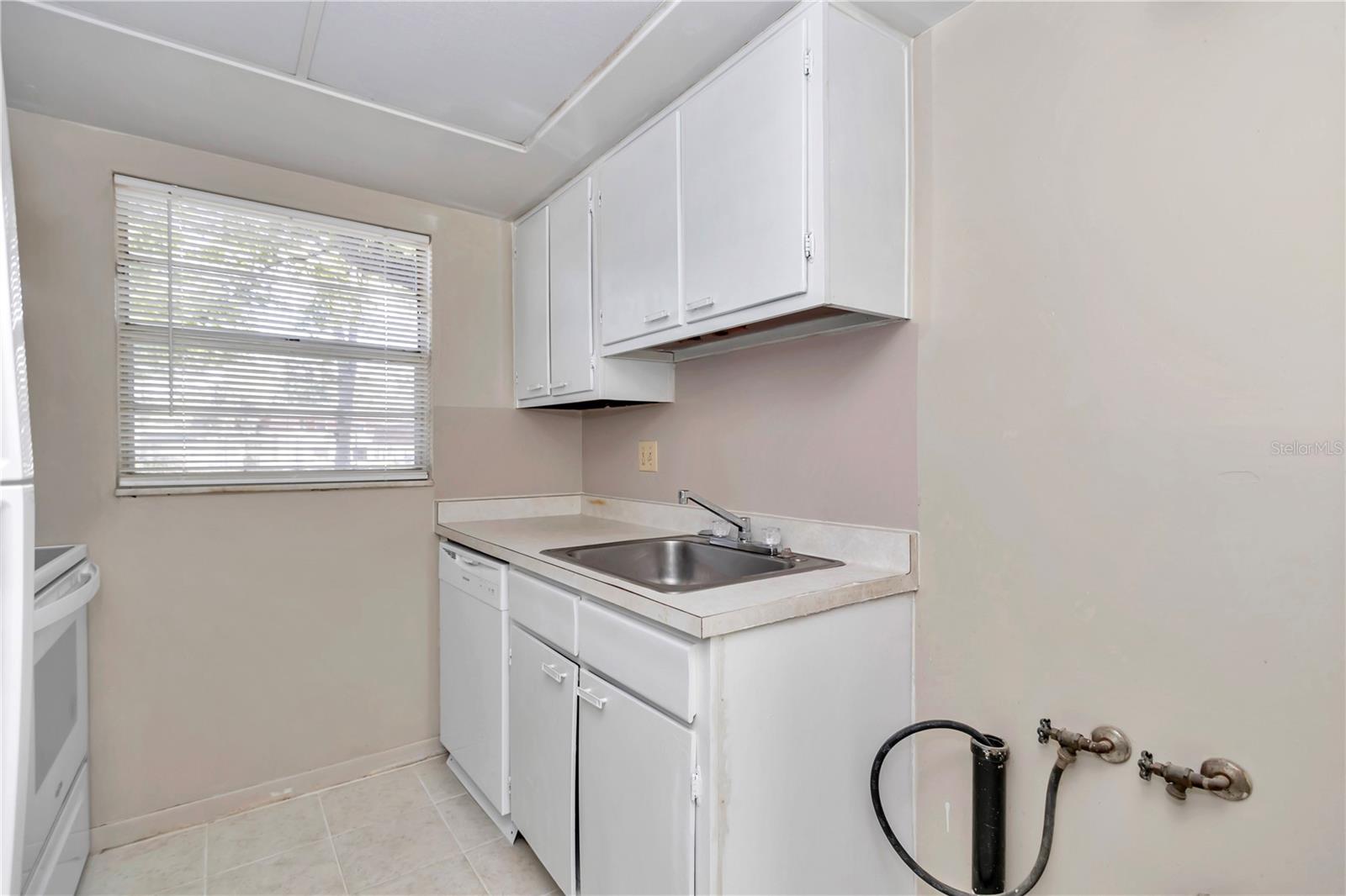 2552 SE 15TH AVE #A, OCALA, FL, 34471