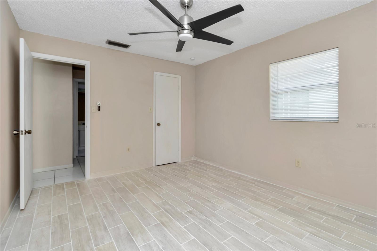 2552 SE 15TH AVE #A, OCALA, FL, 34471