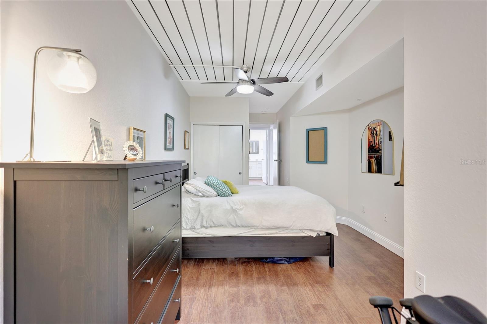 2411 W HORATIO ST #526, TAMPA, FL, 33609