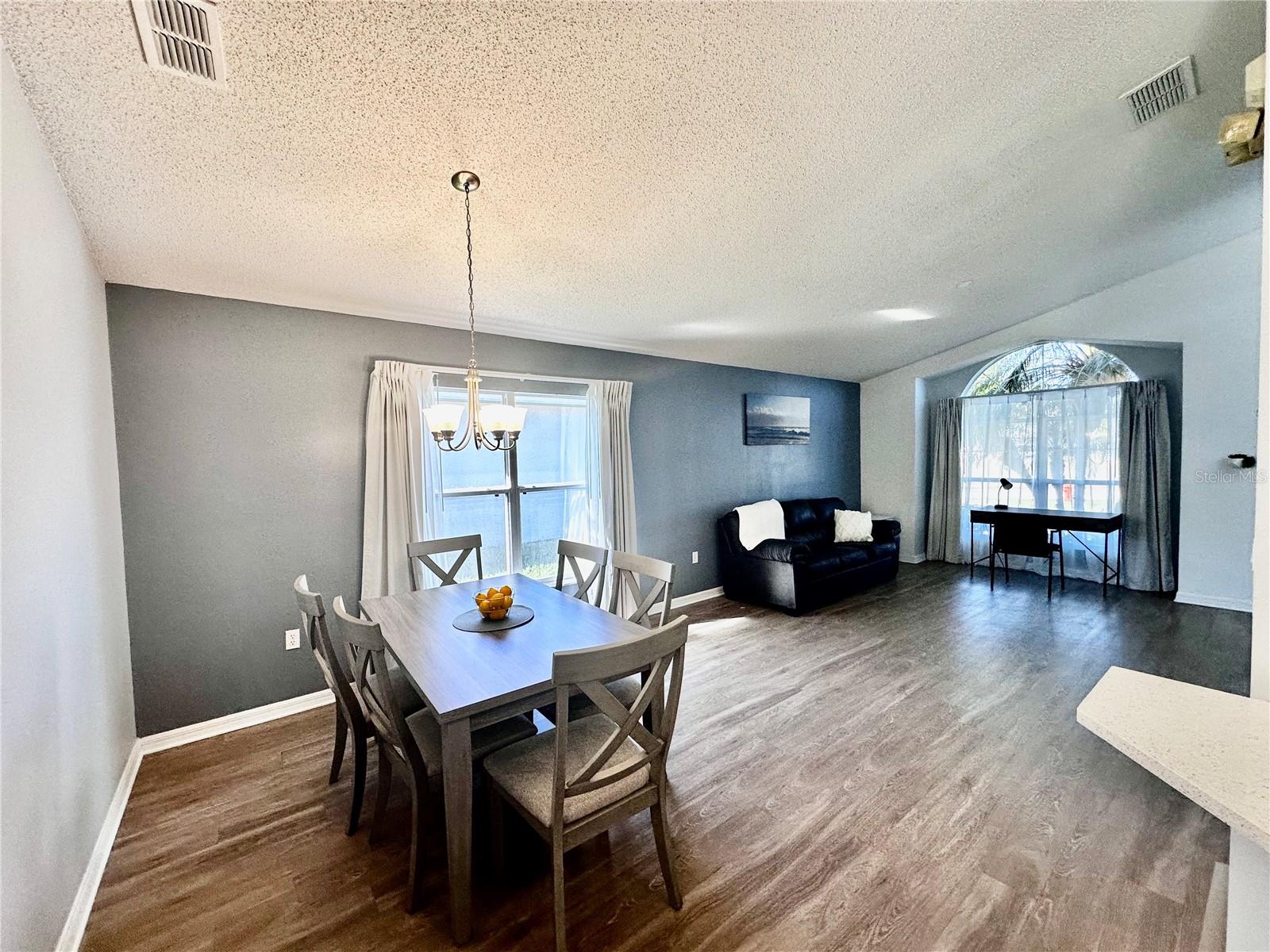 102 FOX LOOP, DAVENPORT, FL, 33837