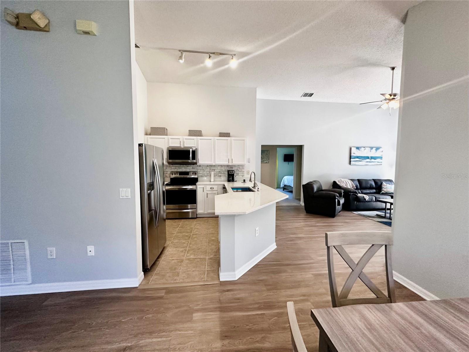 102 FOX LOOP, DAVENPORT, FL, 33837