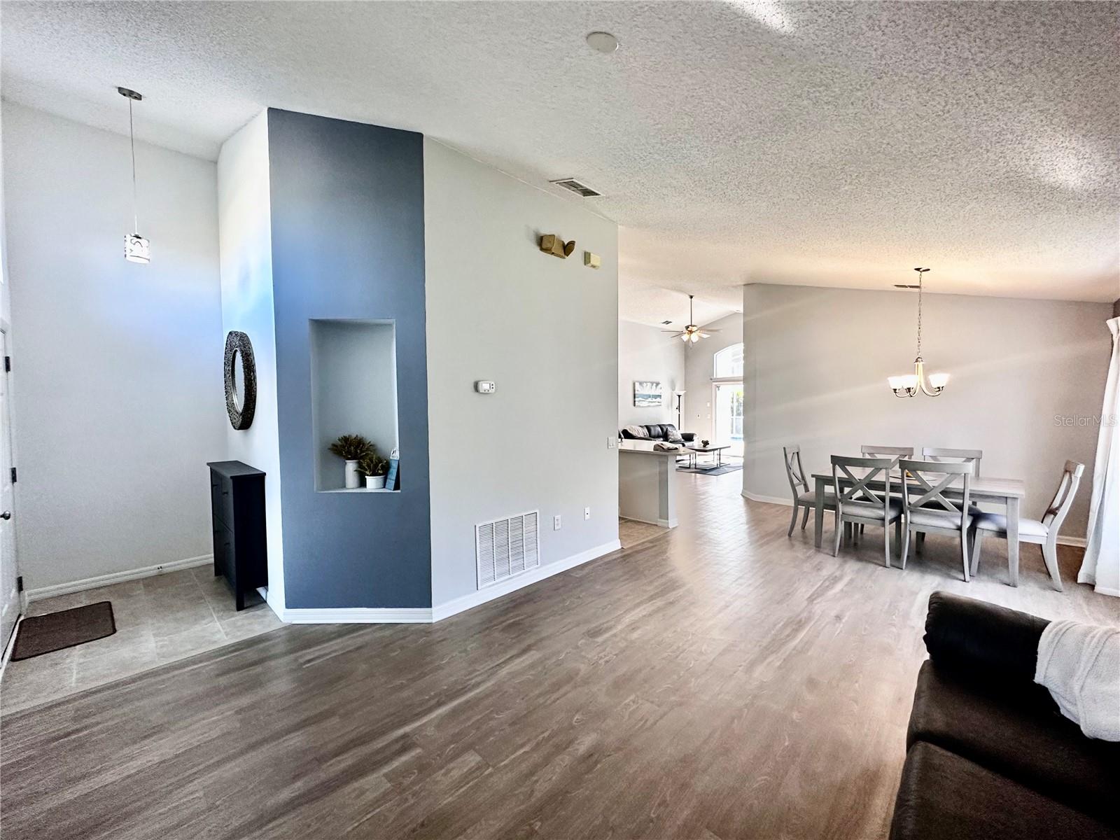 102 FOX LOOP, DAVENPORT, FL, 33837