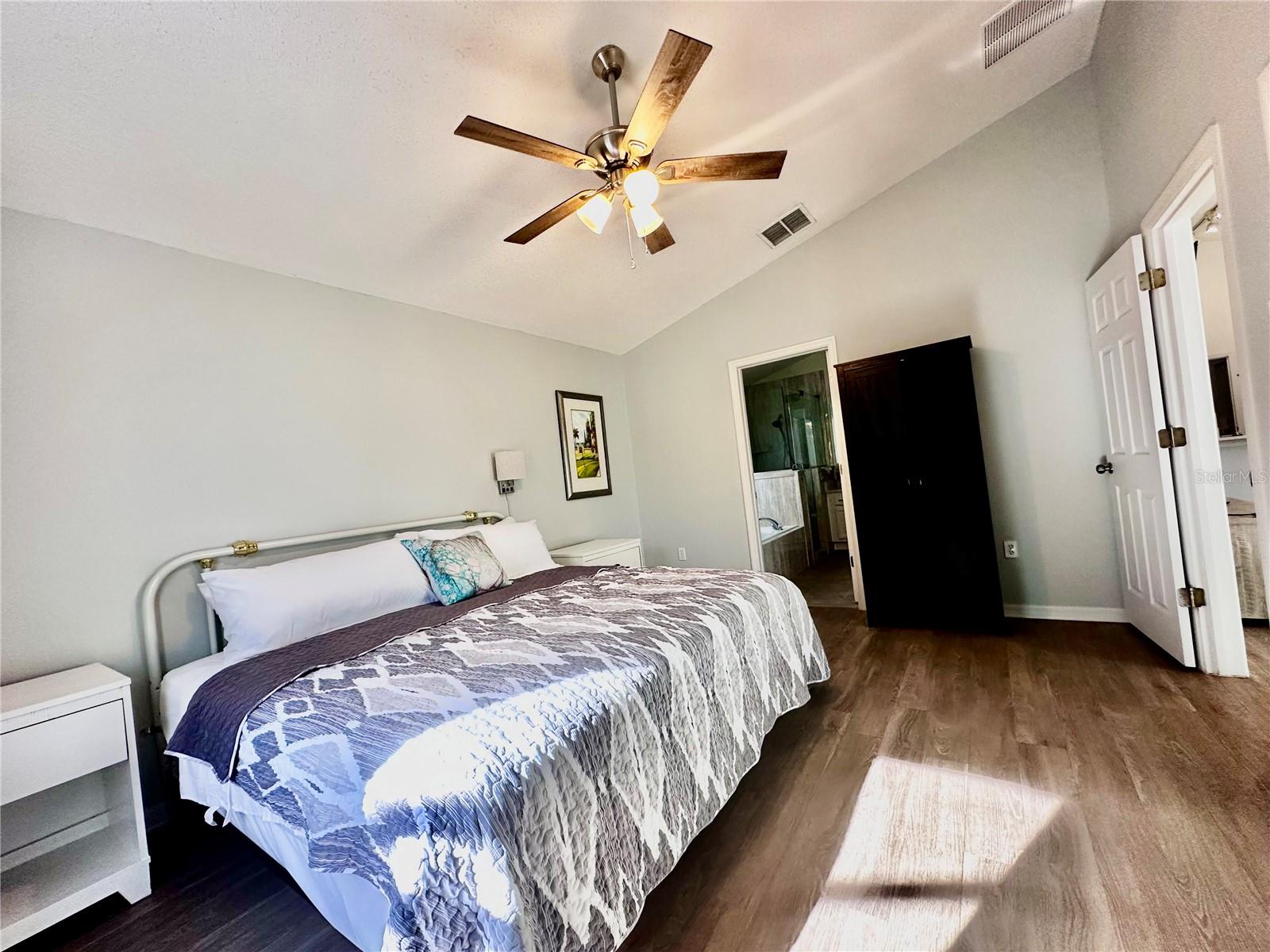 102 FOX LOOP, DAVENPORT, FL, 33837