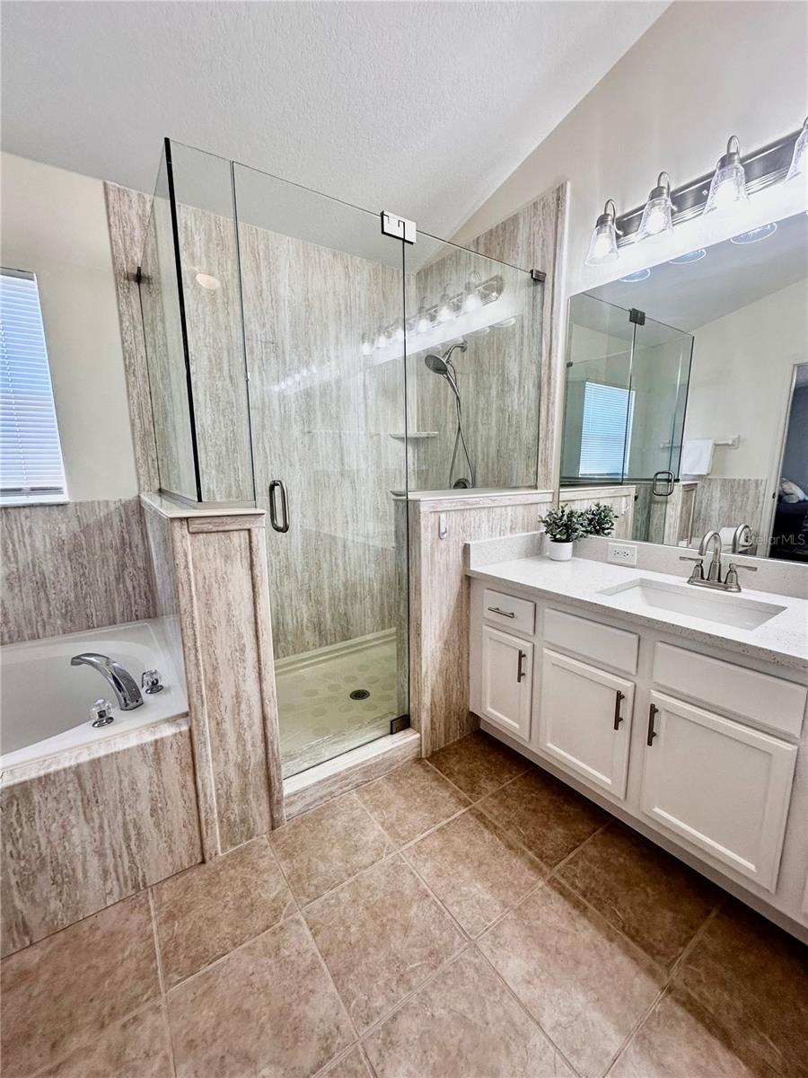 102 FOX LOOP, DAVENPORT, FL, 33837