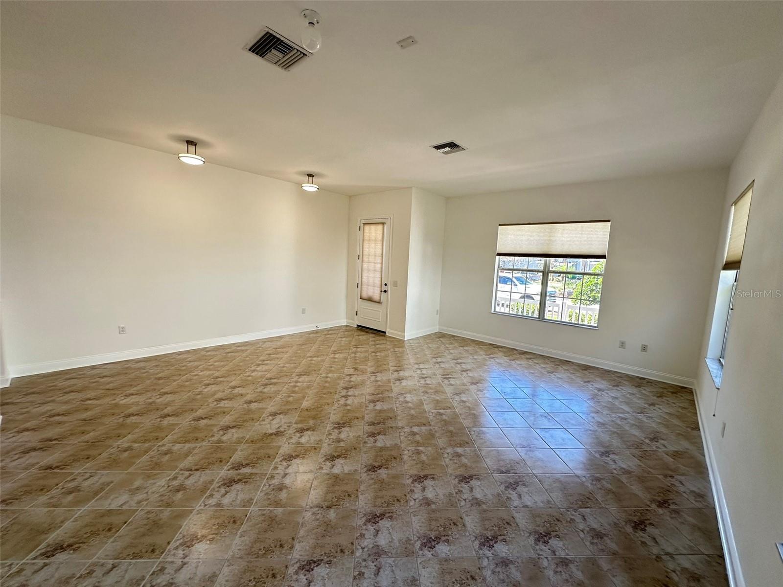 8120 TURKEY HILL CT, TAMPA, FL, 33647