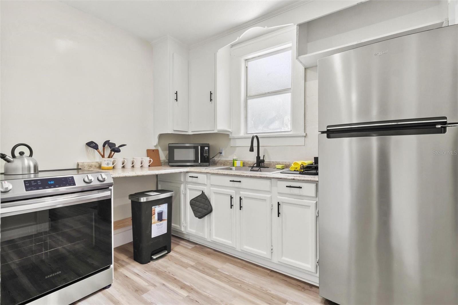 1735 YALE ST S, ST PETERSBURG, FL, 33712