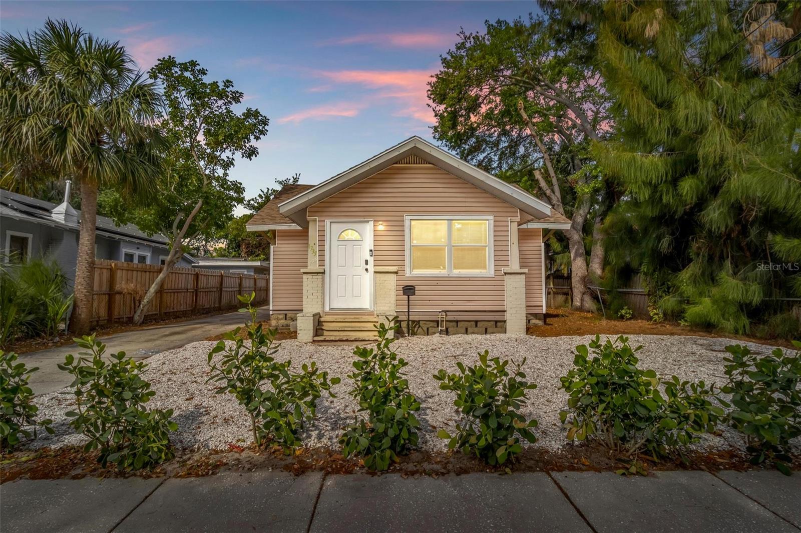 1735 YALE ST S, ST PETERSBURG, FL, 33712