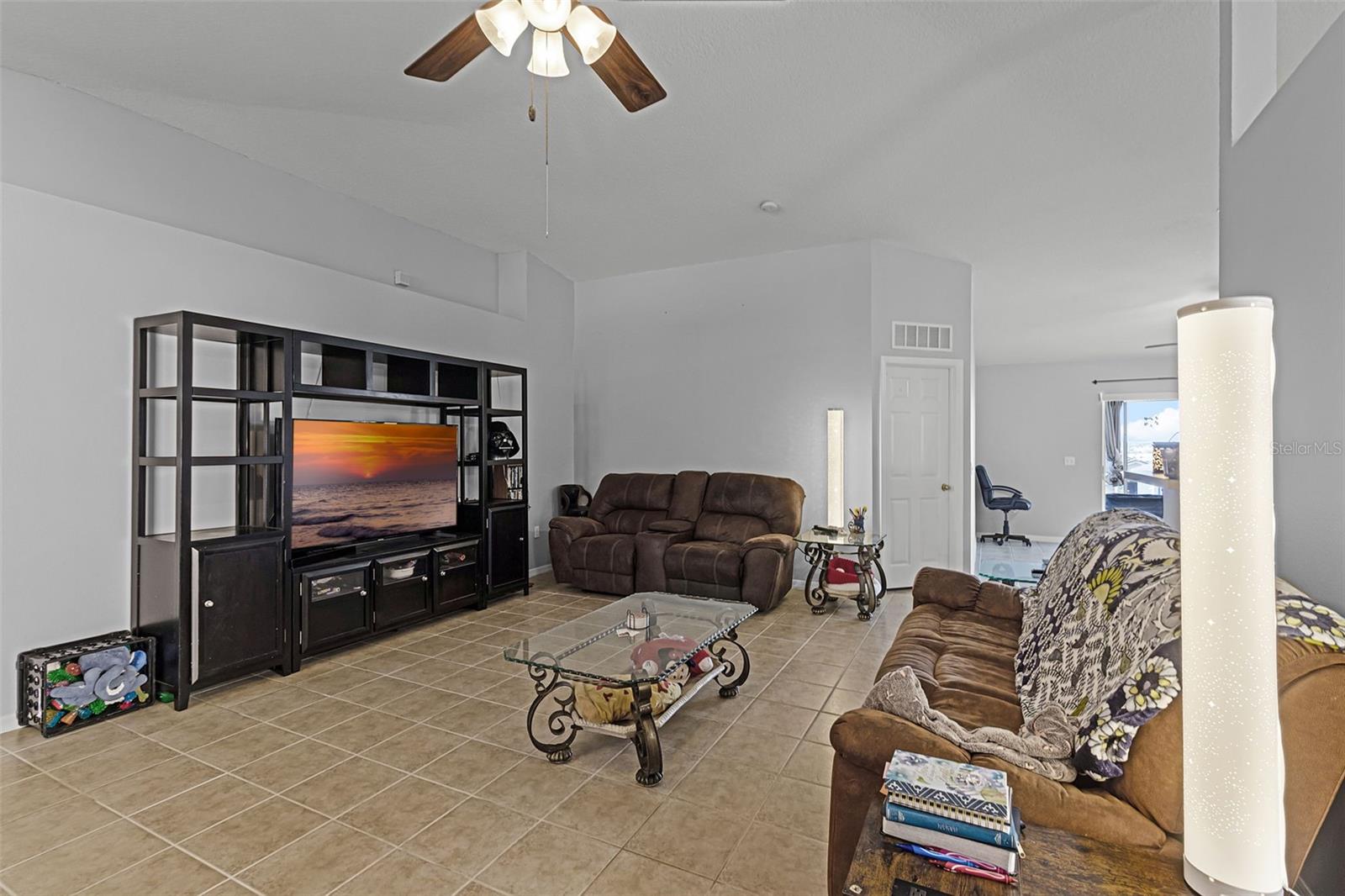 520 RIDGES DR, DUNDEE, FL, 33838