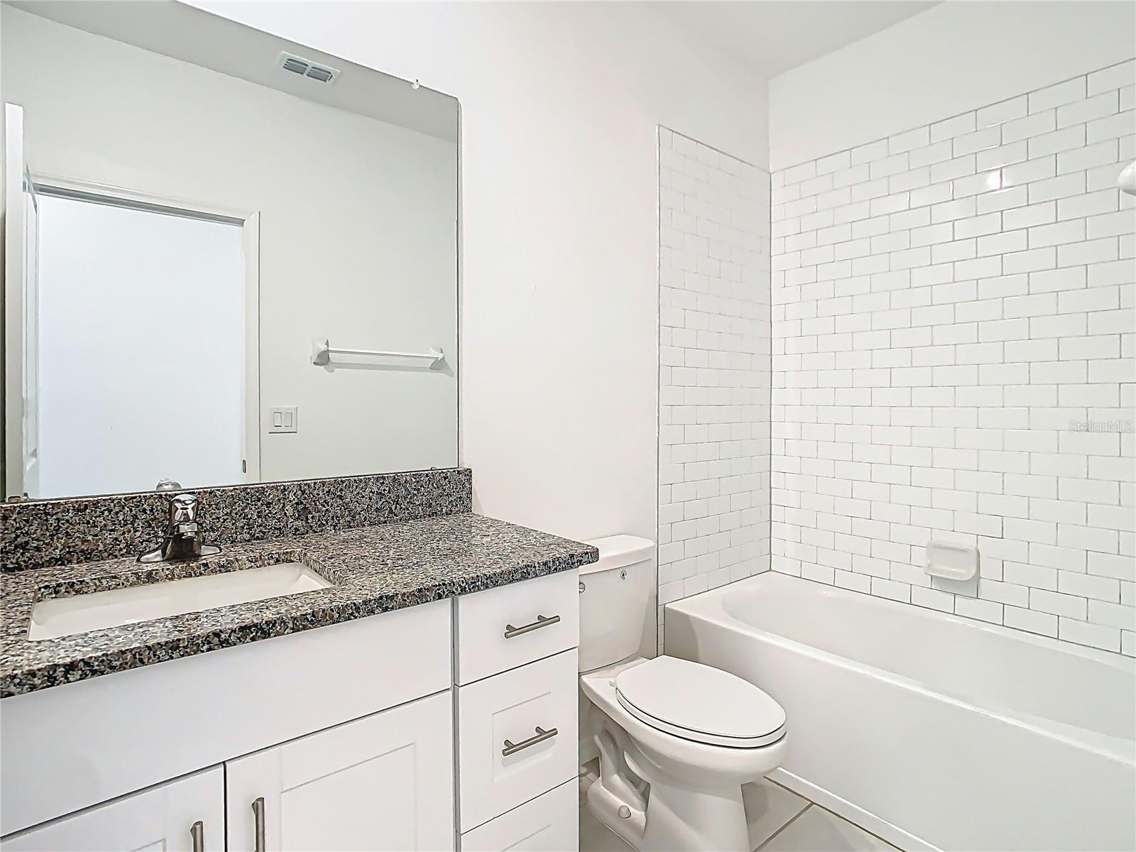 31771 BLUE PASSING LOOP, WESLEY CHAPEL, FL, 33545