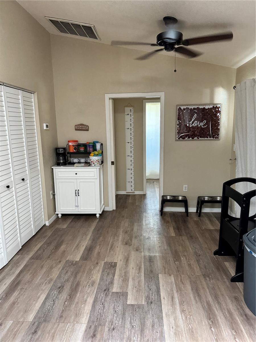 376 WATERSIDE ST, PORT CHARLOTTE, FL, 33954