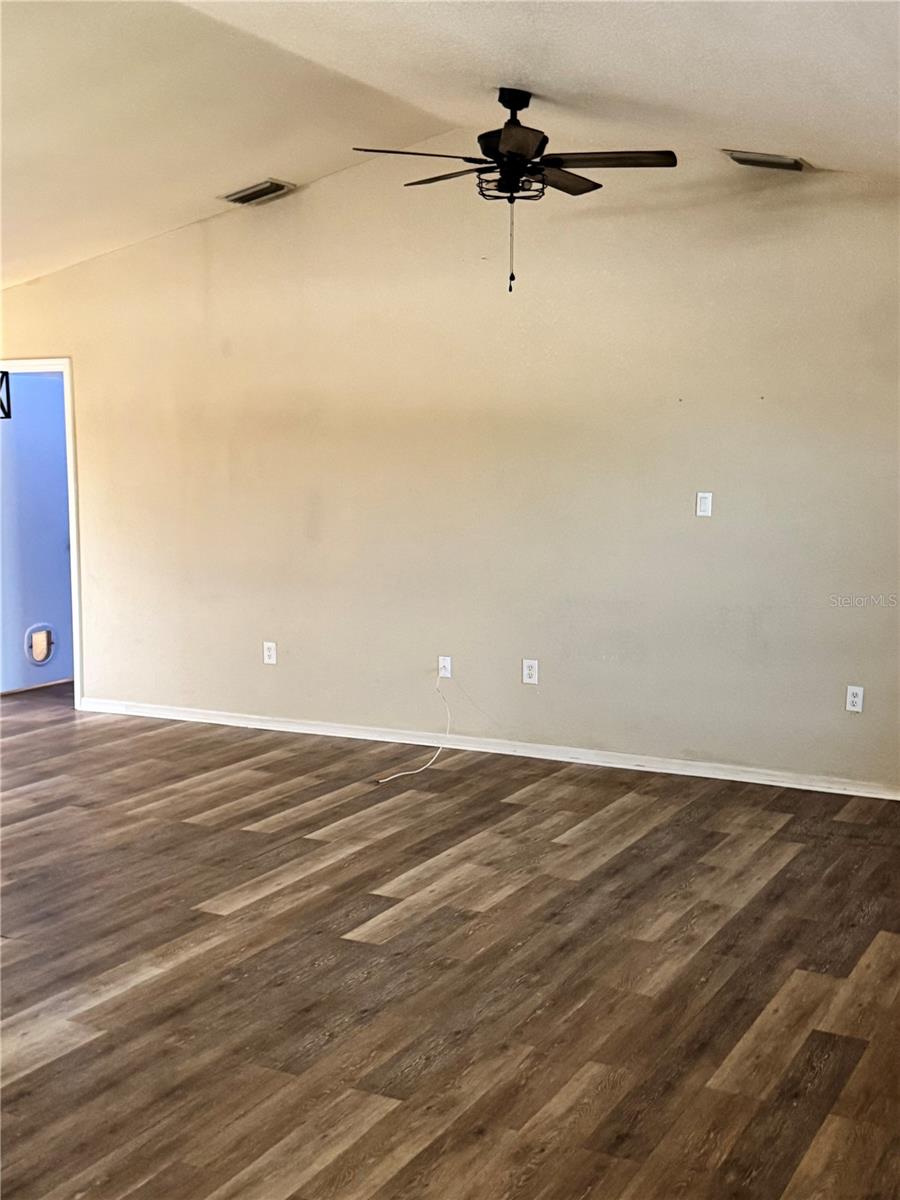 376 WATERSIDE ST, PORT CHARLOTTE, FL, 33954