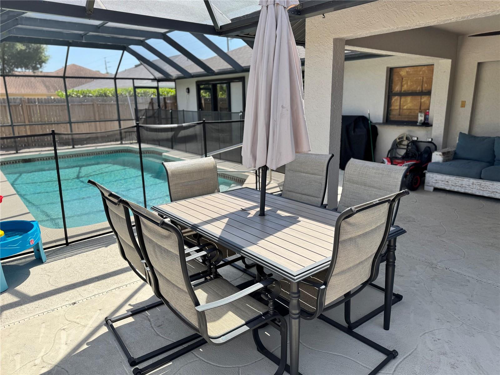 376 WATERSIDE ST, PORT CHARLOTTE, FL, 33954