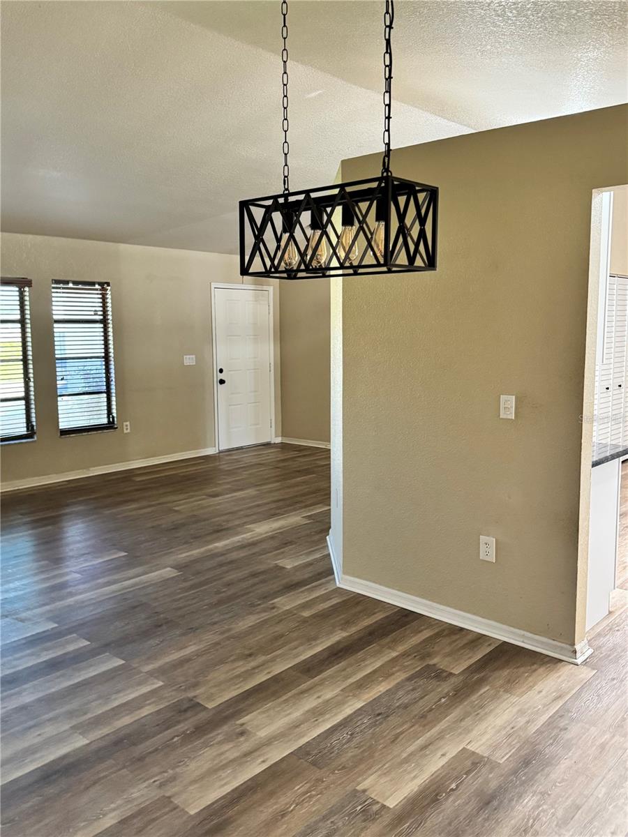 376 WATERSIDE ST, PORT CHARLOTTE, FL, 33954