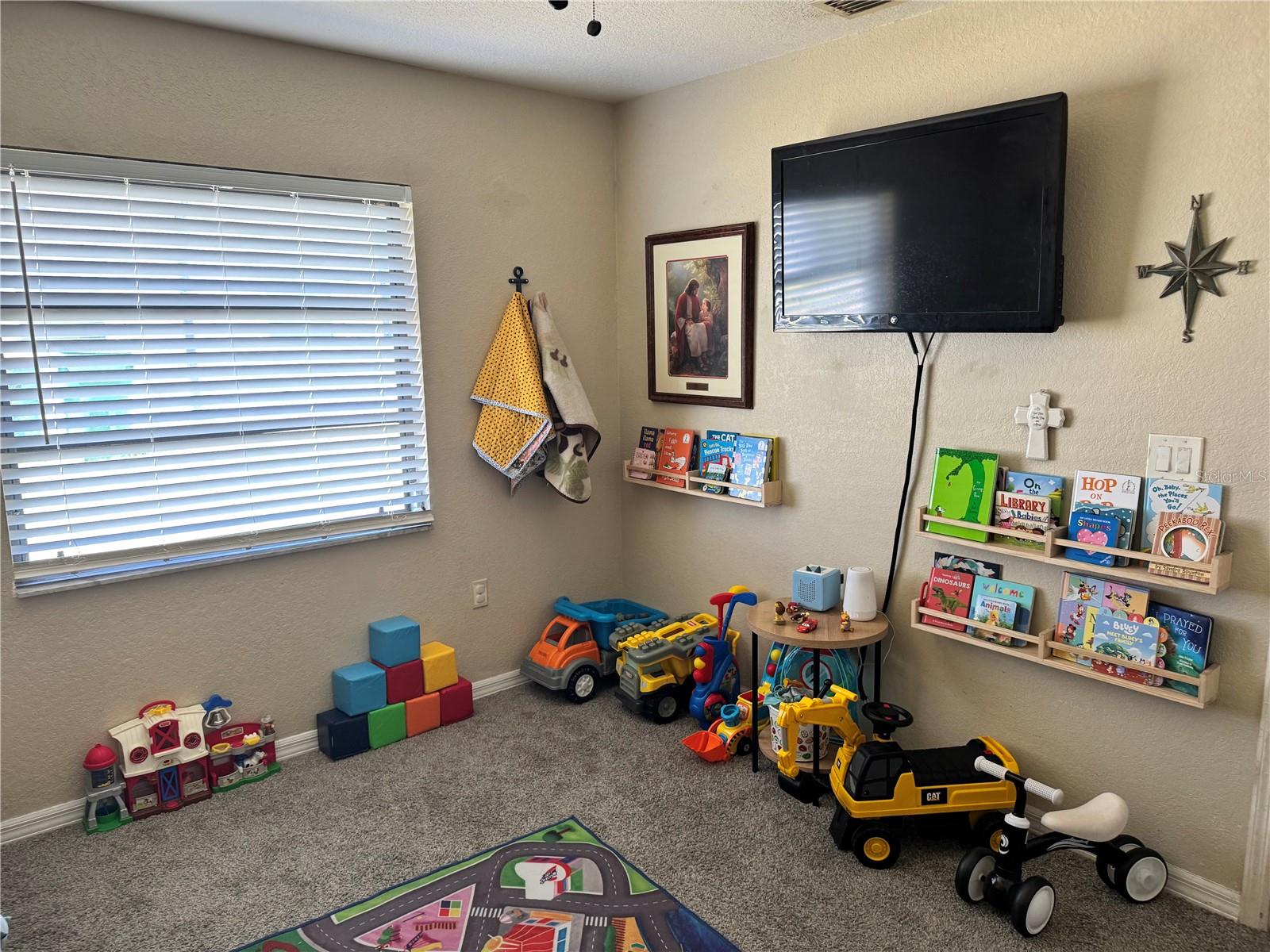 376 WATERSIDE ST, PORT CHARLOTTE, FL, 33954