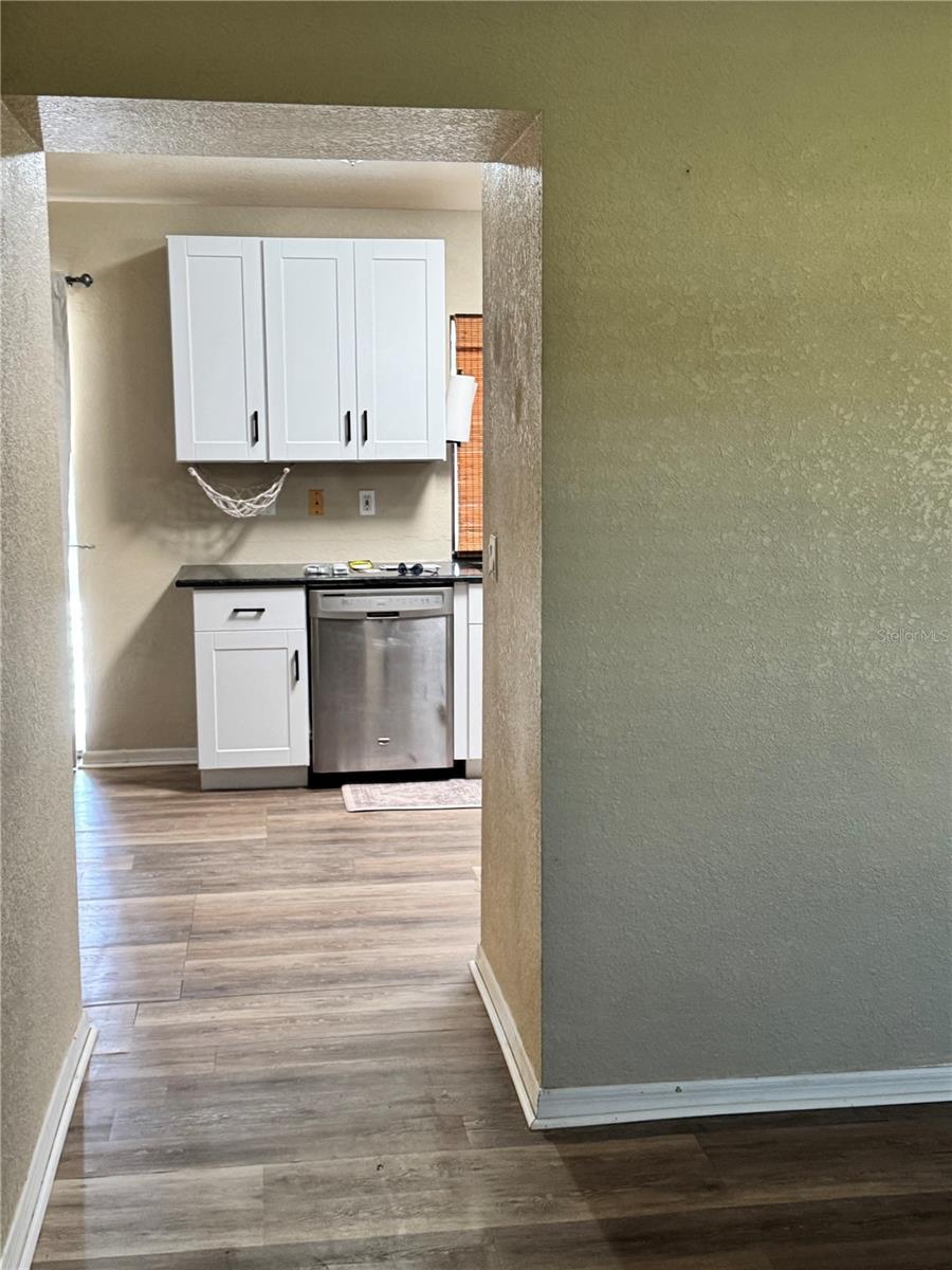 376 WATERSIDE ST, PORT CHARLOTTE, FL, 33954