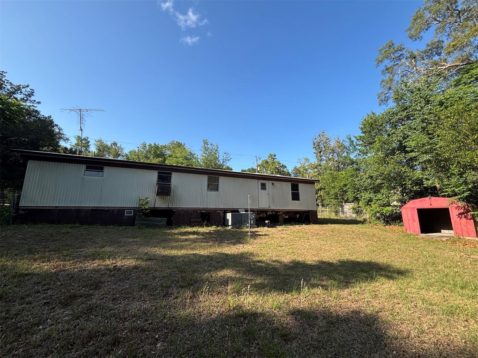 16890 E FORT KING ST, SILVER SPRINGS, FL, 34488