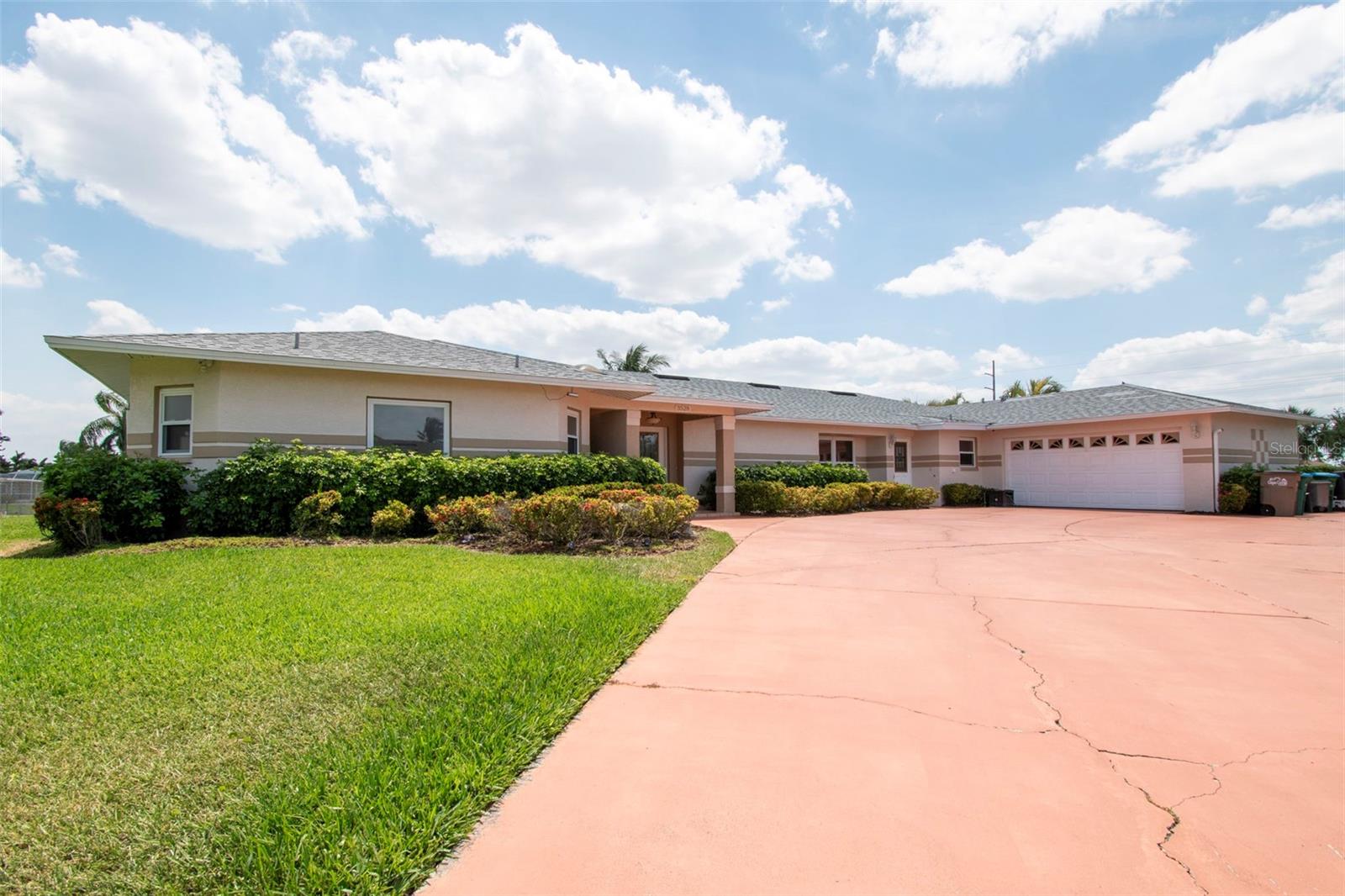 3528 SE 16 TH PL, CAPE CORAL, FL, 33904