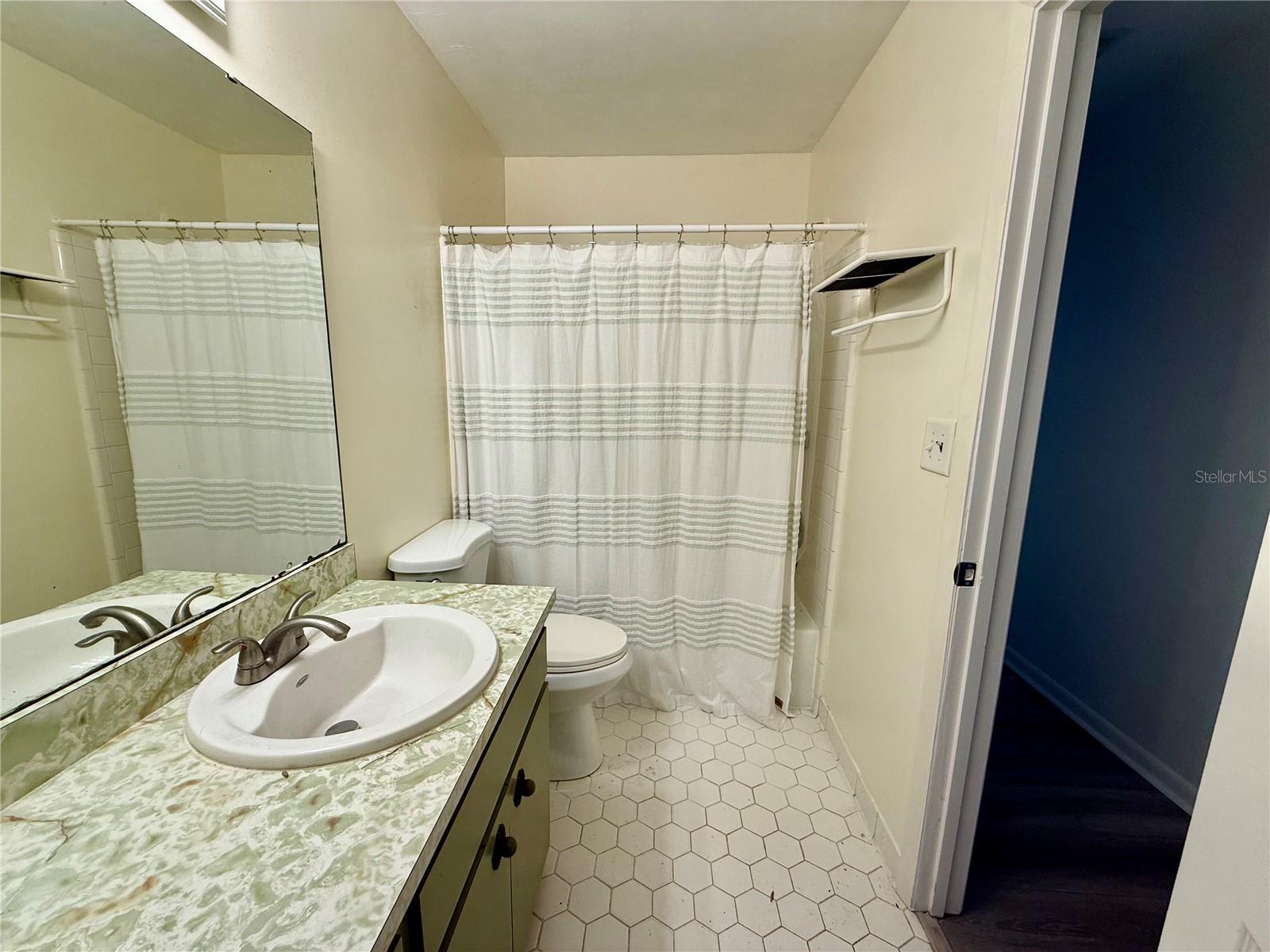 9220 NW 12TH PL, GAINESVILLE, FL, 32606