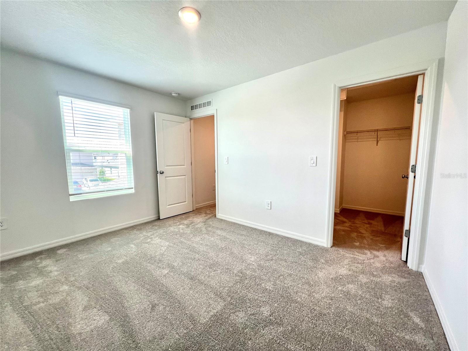 5665 NISPERO WAY, KISSIMMEE, FL, 34758