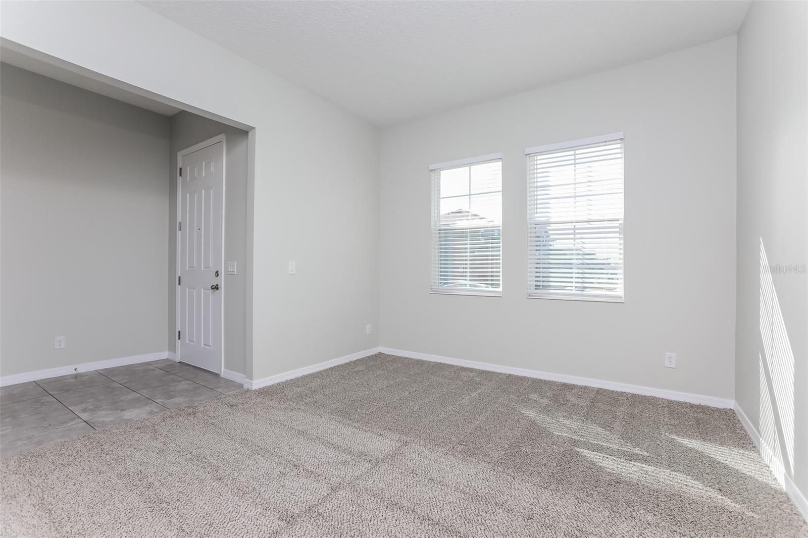 800 GRAND HILLTOP DR, APOPKA, FL, 32703