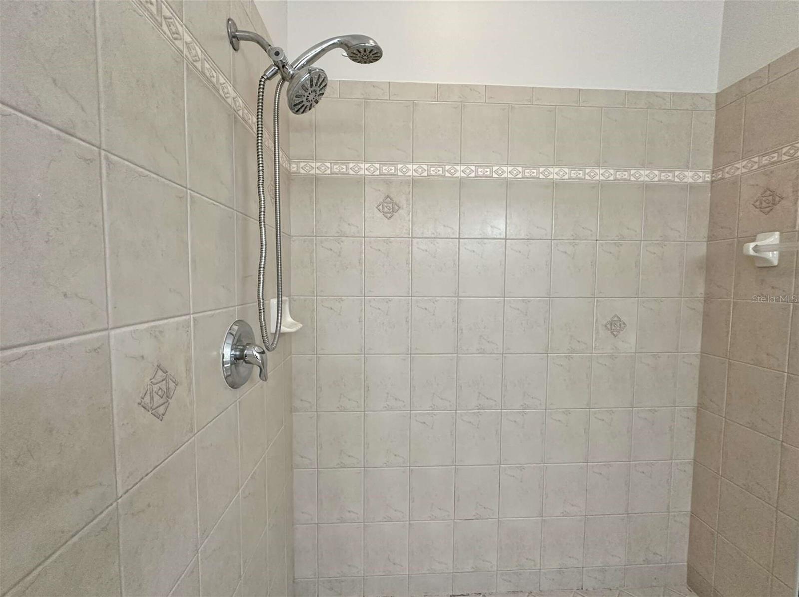 8509 BROKEN WILLOW CT, TAMPA, FL, 33647