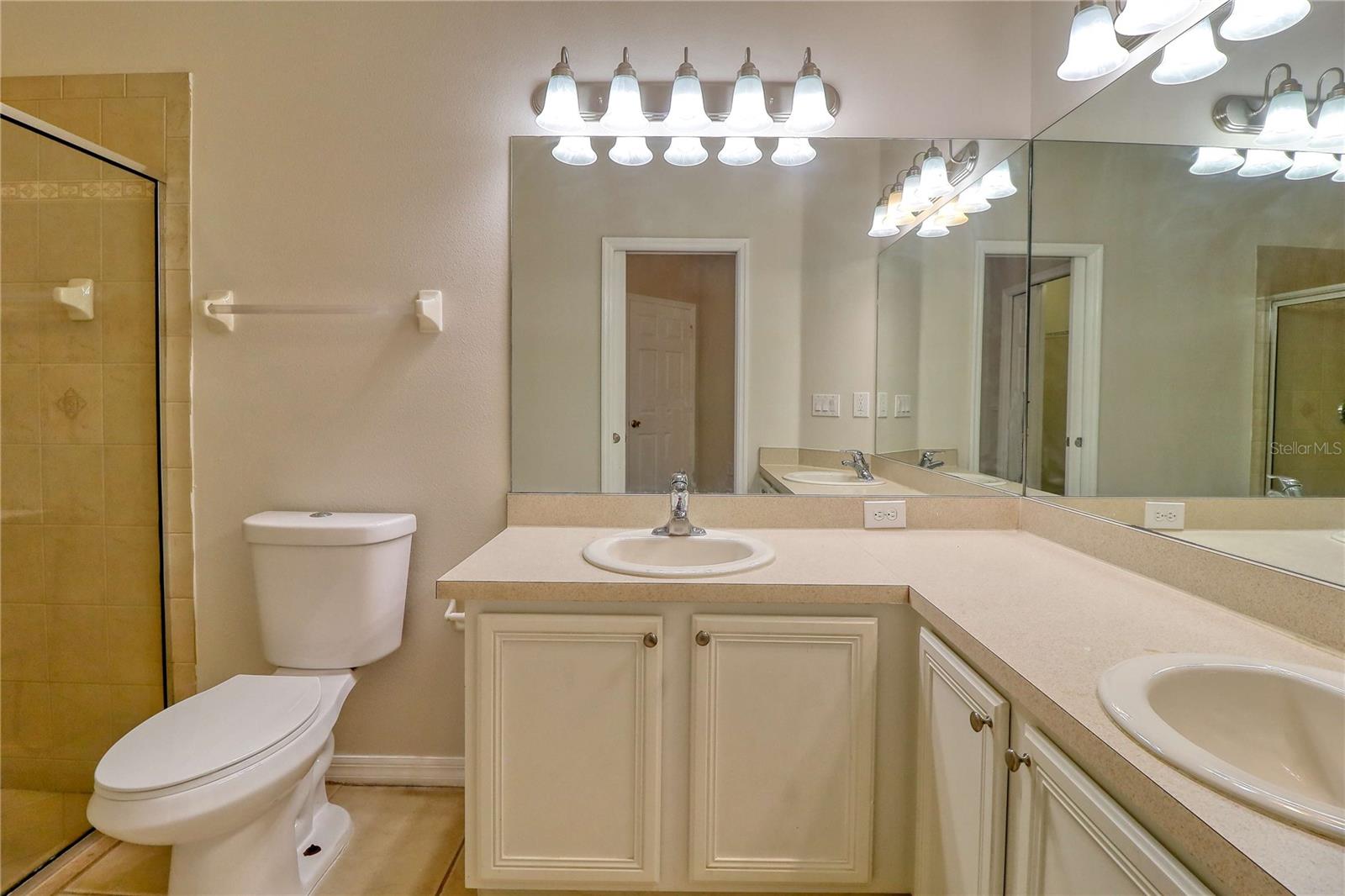 8509 BROKEN WILLOW CT, TAMPA, FL, 33647