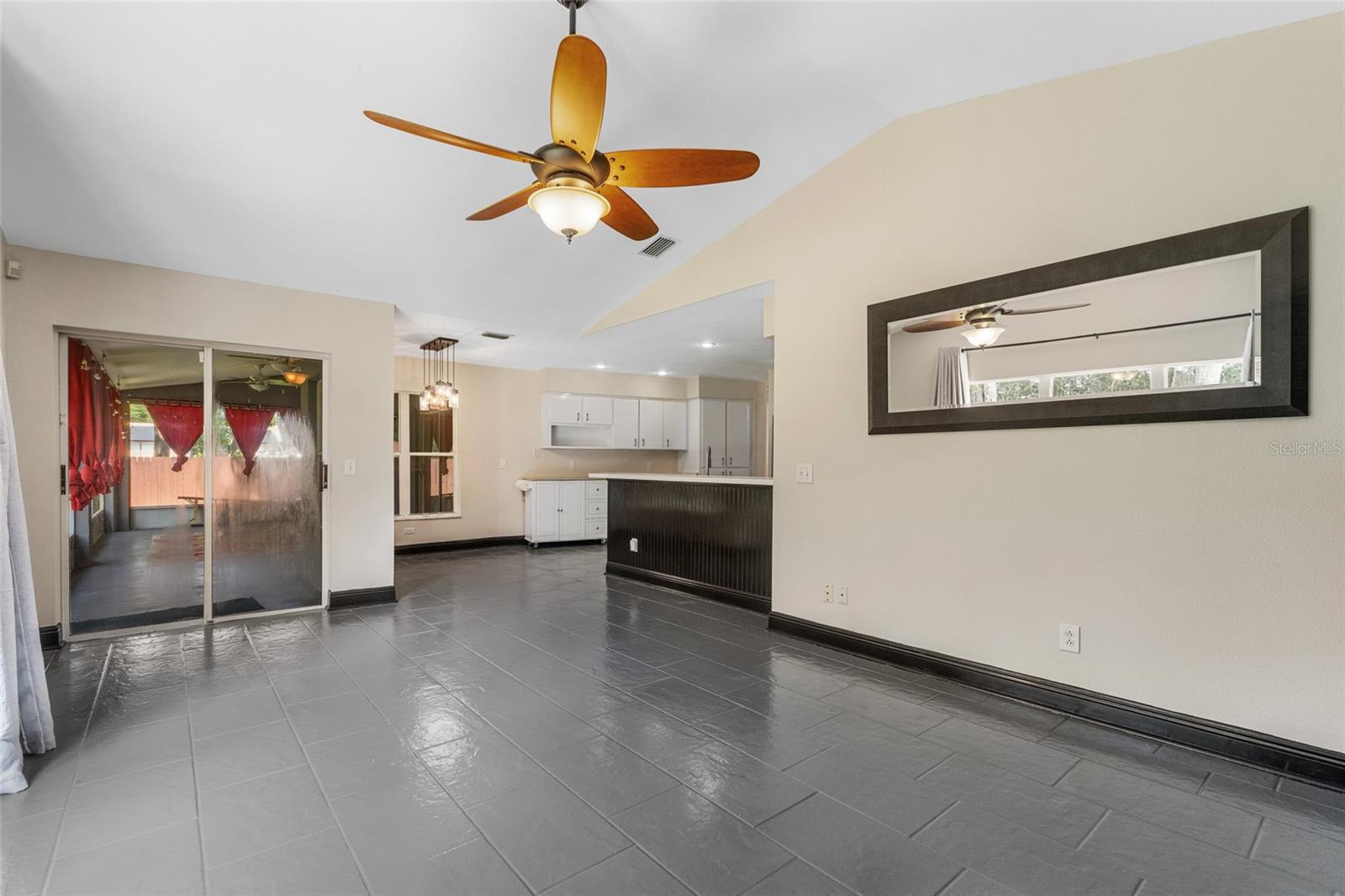 3710 BERGER RD, LUTZ, FL, 33548